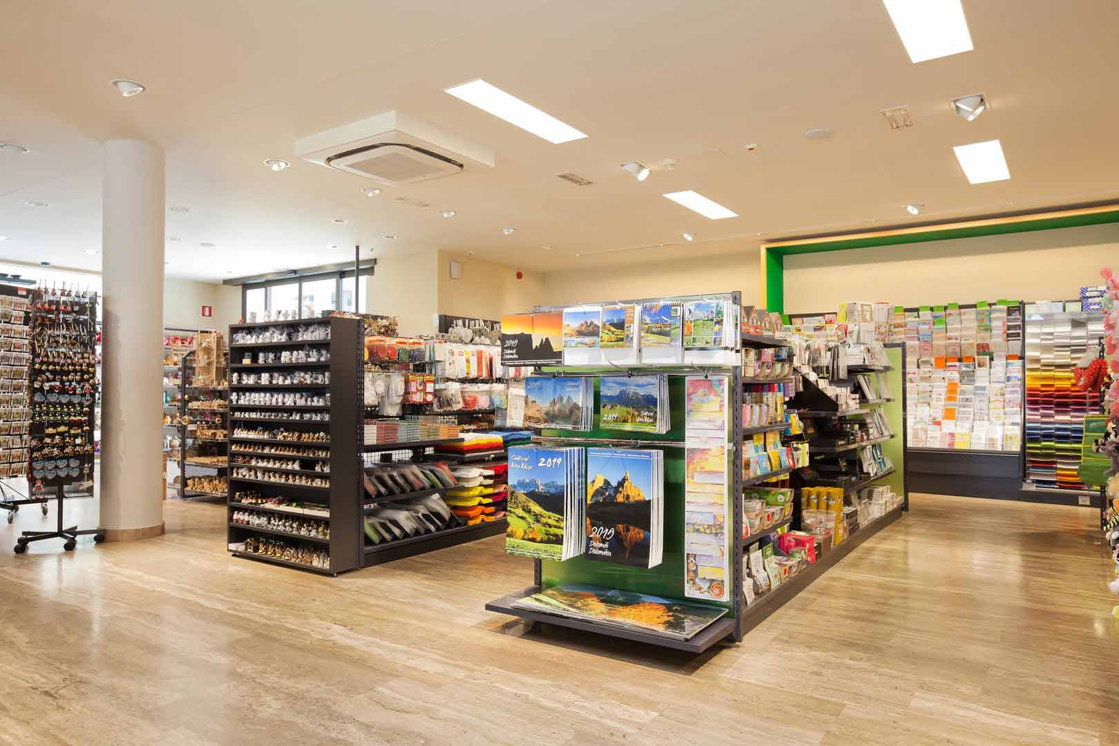 Stationery, fine pens and craft supplies for school and office